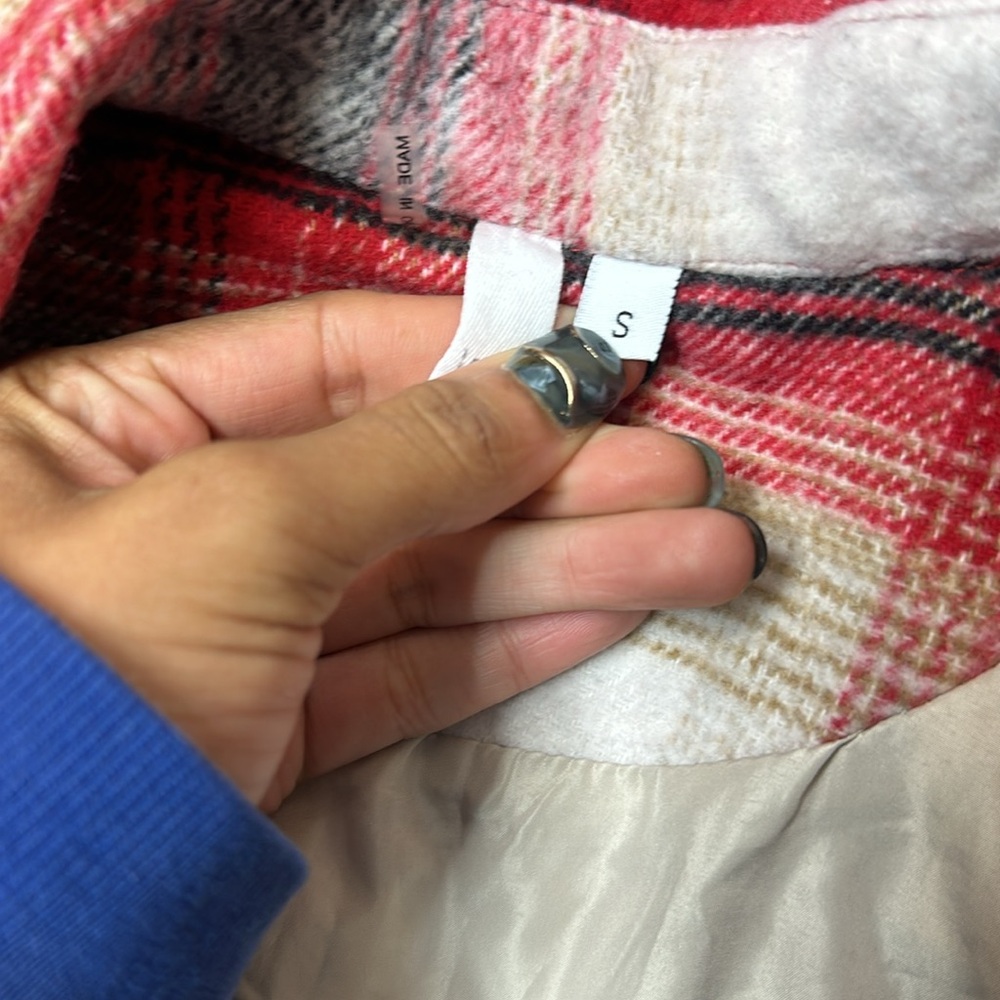 ELAN - Riley Plaid Shacket Small - Picture 4 of 9